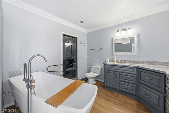 625 Glenwood Lane, Henderson, NV 89002