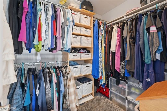 625 Glenwood Lane, Henderson, NV 89002