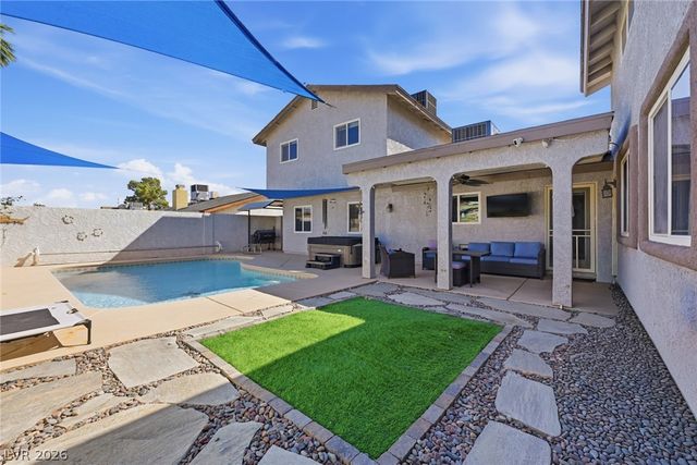 625 Glenwood Lane, Henderson, NV 89002