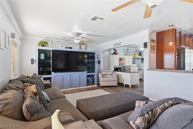 625 Glenwood Lane, Henderson, NV 89002