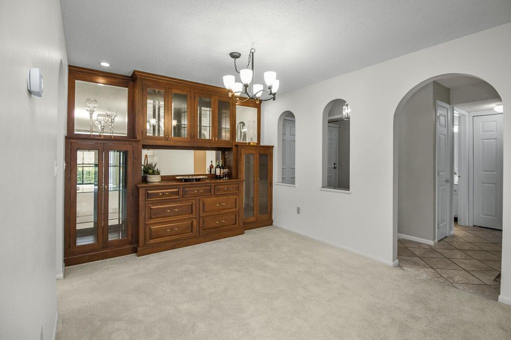 1450 Bidwell Street 110, West Saint Paul, MN 55118