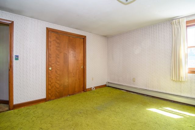 4 Hickory Rd, Natick, MA 01760