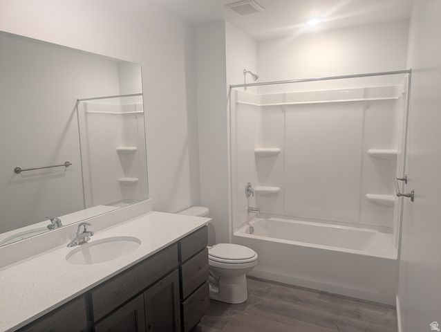 775 N PHEASANTBROOK DR, Centerville, UT 84014