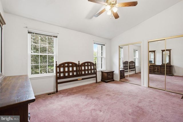 53 ARDSLEY CT, Newtown, PA 18940