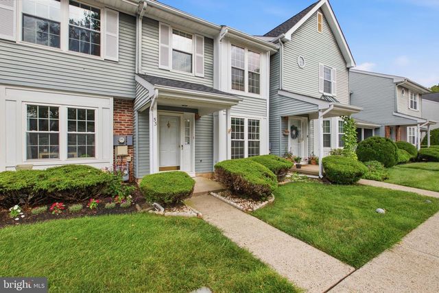 53 ARDSLEY CT, Newtown, PA 18940