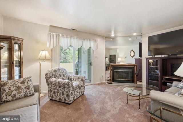 53 ARDSLEY CT, Newtown, PA 18940