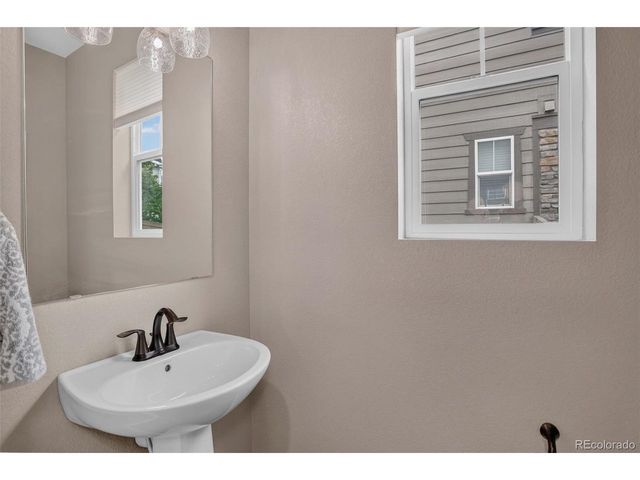 7639 S Zante Ct, Aurora, CO 80016