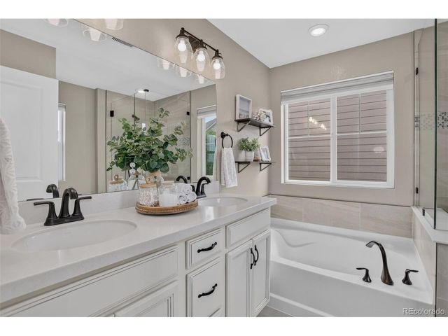 7639 S Zante Ct, Aurora, CO 80016