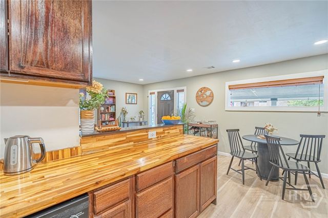 1919 E 51st Street, Savannah, GA 31404