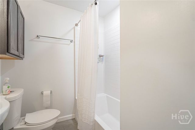 1919 E 51st Street, Savannah, GA 31404