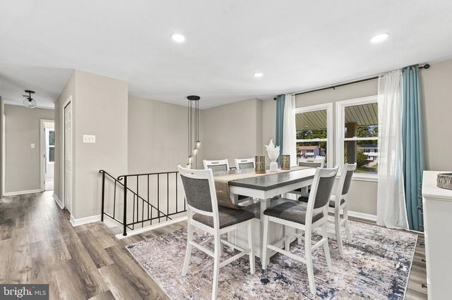 6 STRATFORD CT, Waldorf, MD 20602