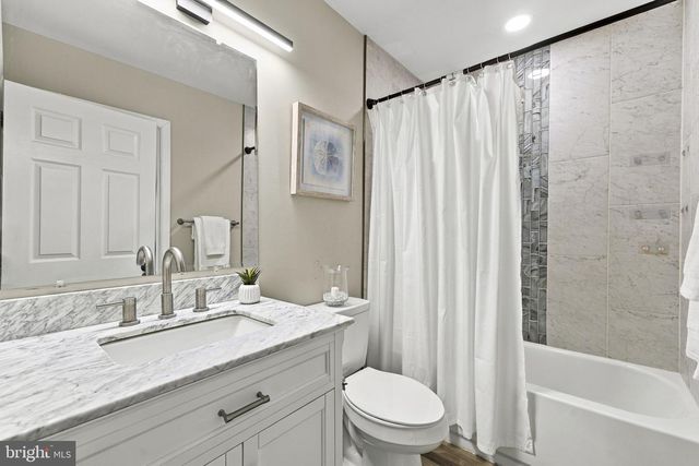 6 STRATFORD CT, Waldorf, MD 20602