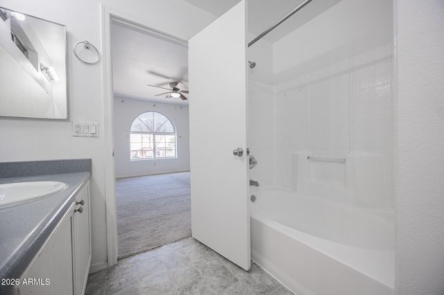11595 W HOLLY Street, Avondale, AZ 85392