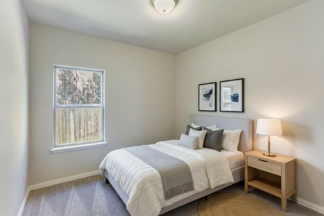 142 Venice CV, Austin, TX 78737