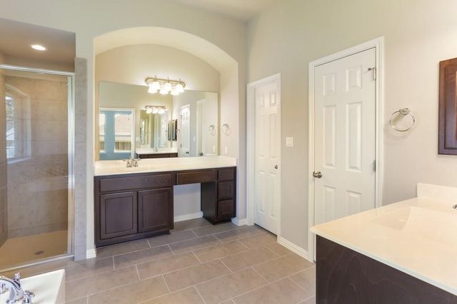 142 Venice CV, Austin, TX 78737