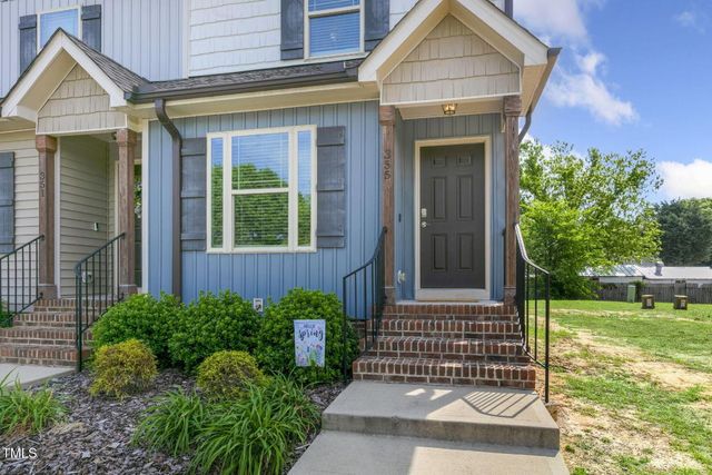 355 S Church Street, Coats, NC 27521