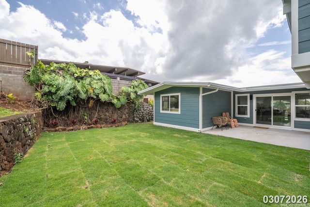 99-1052 Manako Place, Aiea, HI 96701