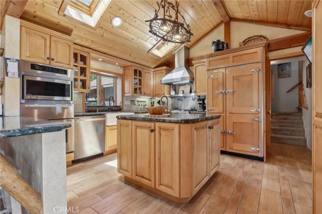 447 Cienega, Big Bear Lake, CA 92315