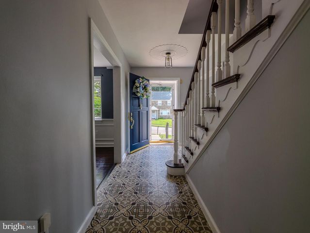 1004 SHADELAND AVE, Drexel Hill, PA 19026