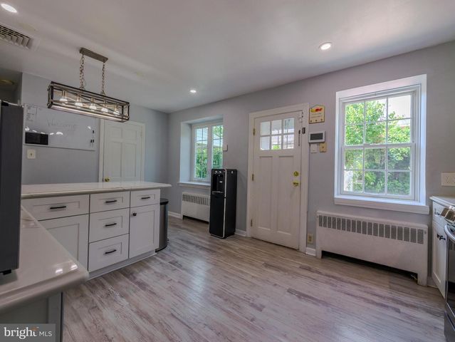 1004 SHADELAND AVE, Drexel Hill, PA 19026
