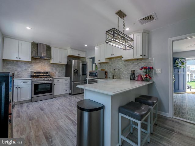 1004 SHADELAND AVE, Drexel Hill, PA 19026