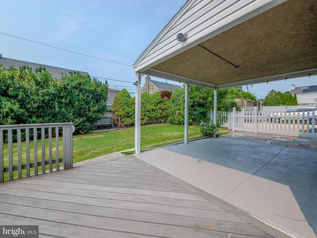 1004 SHADELAND AVE, Drexel Hill, PA 19026