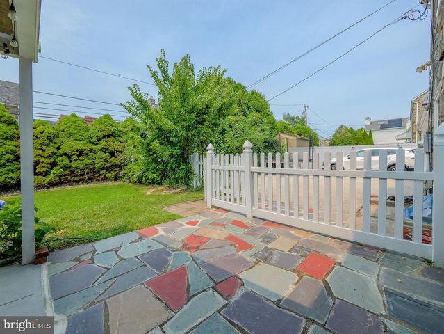 1004 SHADELAND AVE, Drexel Hill, PA 19026