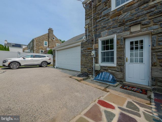 1004 SHADELAND AVE, Drexel Hill, PA 19026