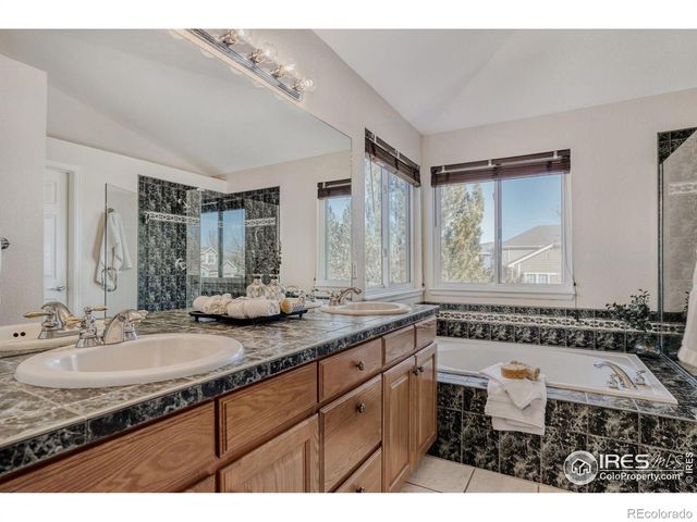 2826 Blue Jay Way, Lafayette, CO 80026