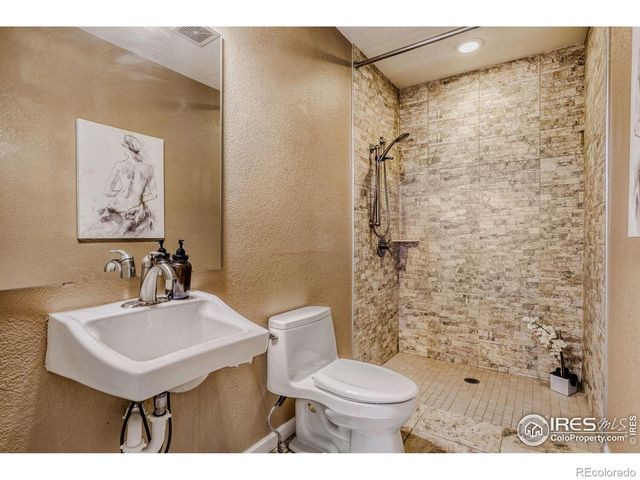 2826 Blue Jay Way, Lafayette, CO 80026