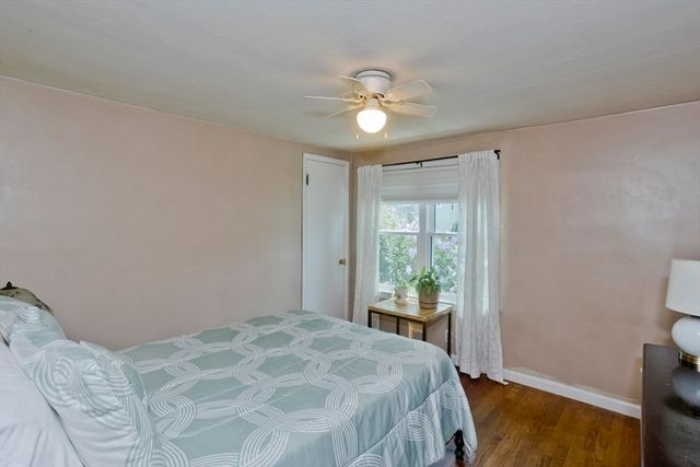 135 Prentice, Springfield, MA 01104