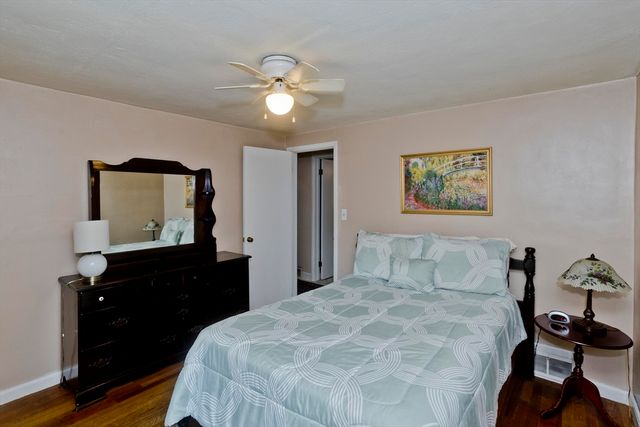 135 Prentice, Springfield, MA 01104