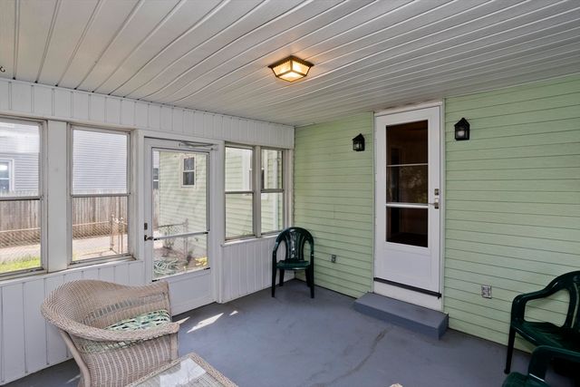 135 Prentice, Springfield, MA 01104
