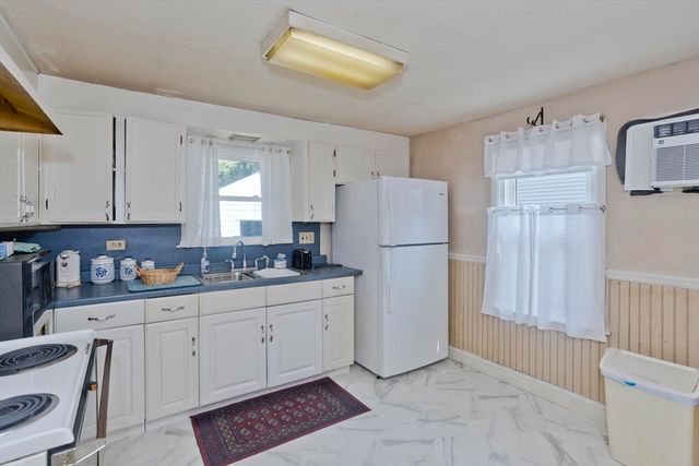 135 Prentice, Springfield, MA 01104