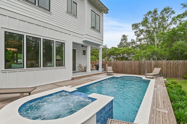 144 Dalton Drive, Santa Rosa Beach, FL 32459