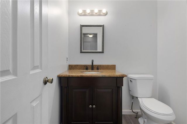 8949 Hauser Street, Lenexa, KS 66215