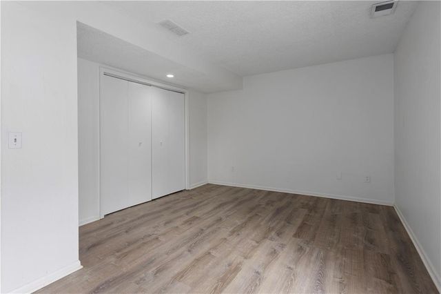 8949 Hauser Street, Lenexa, KS 66215