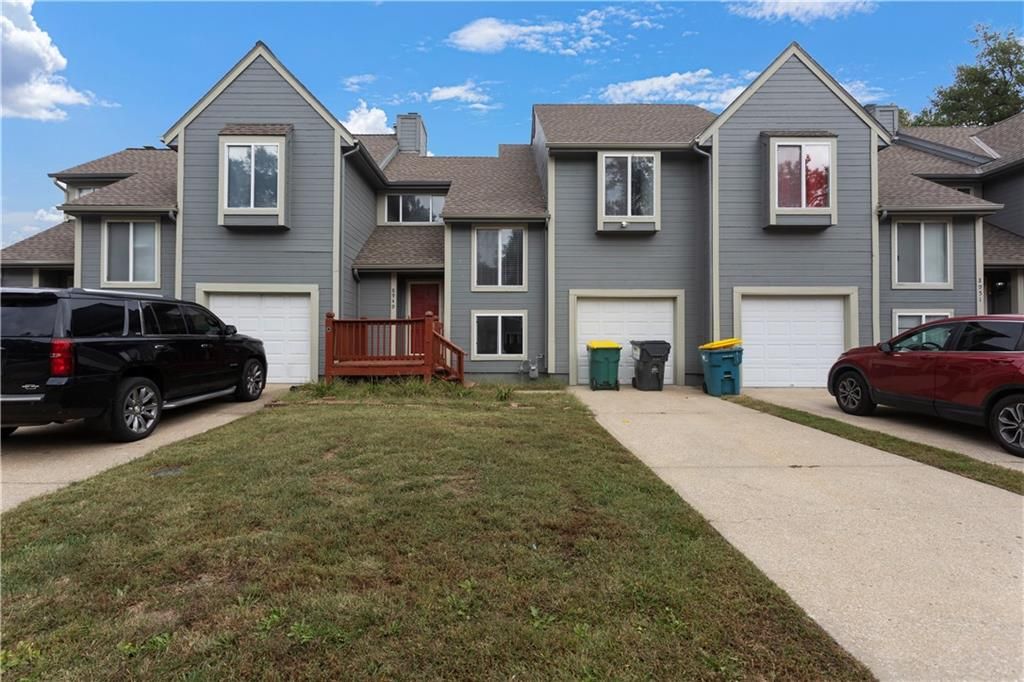 8949 Hauser Street, Lenexa, KS 66215