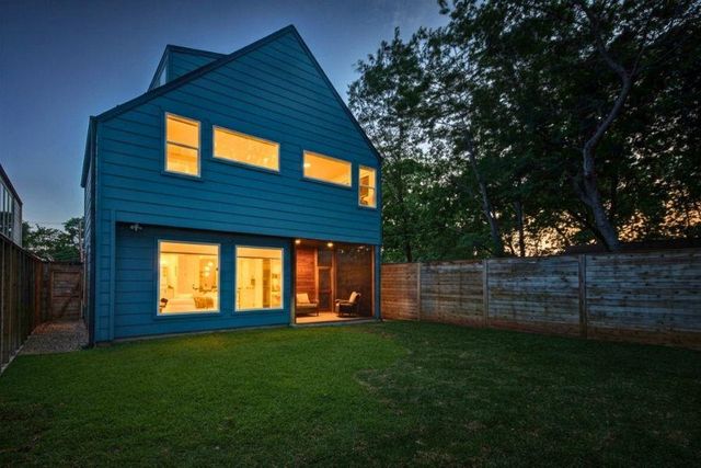 916 E 50th ST 1, Austin, TX 78751