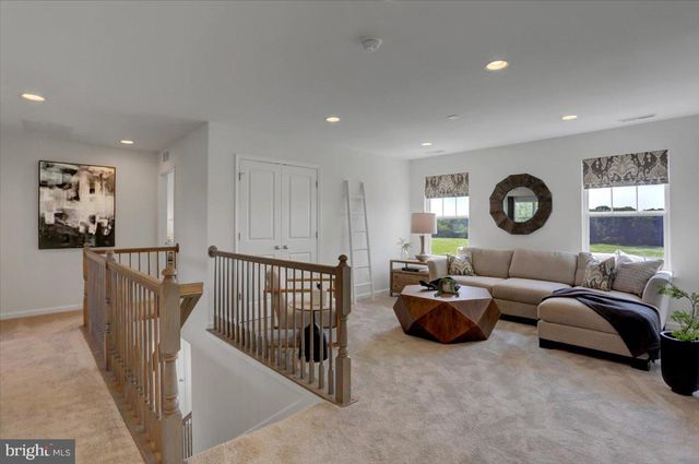 5377 HARRIER WAY, Waynesboro, PA 17268
