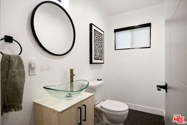 7848 Melita Avenue, North Hollywood, CA 91605