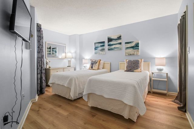 1015 S Ocean Blvd Unit 302, North Myrtle Beach, SC 29582