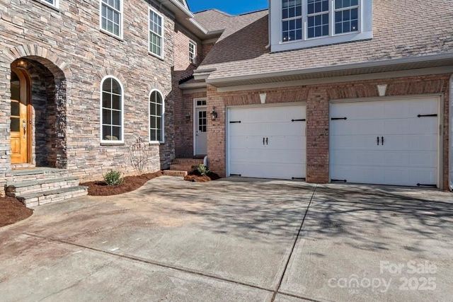 8388 Rocky River Road, Harrisburg, NC 28075
