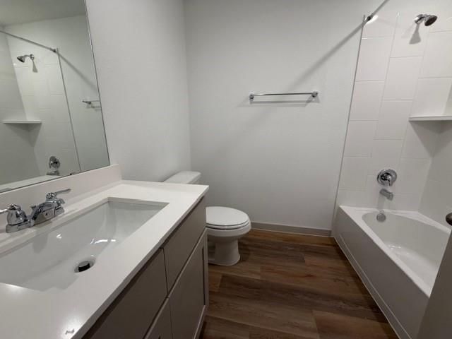 7728 Evening Emeral Drive, Iowa Colony, TX 77583