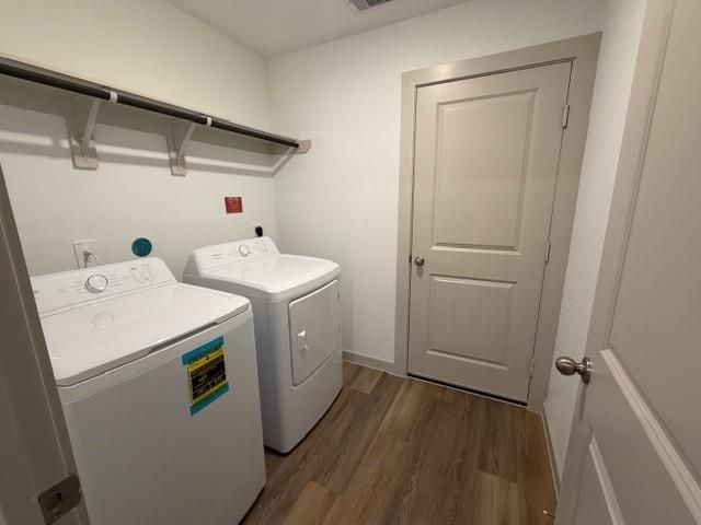 7728 Evening Emeral Drive, Iowa Colony, TX 77583