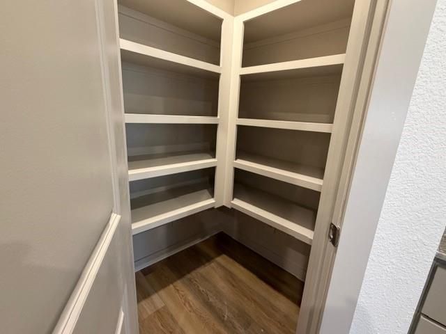 7728 Evening Emeral Drive, Iowa Colony, TX 77583