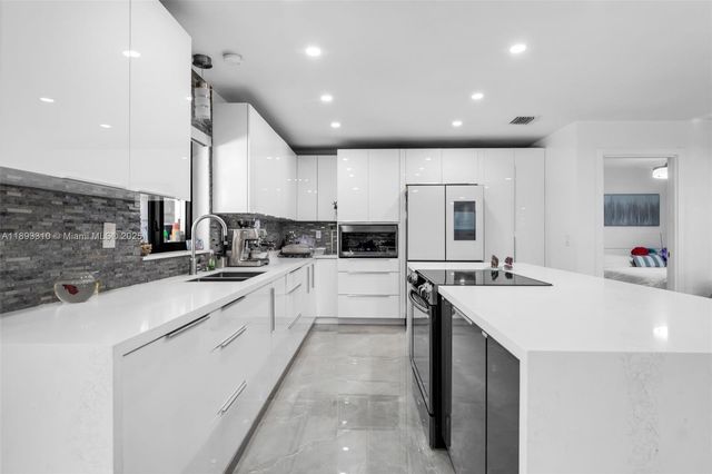 4020 SW 122nd Ave, Miami, FL 33175