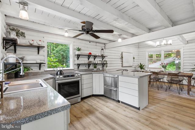 9 ROCKLAND WAY, Glenmoore, PA 19343