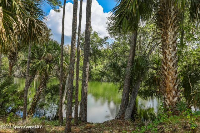 5573 Reagan Avenue, Titusville, FL 32780