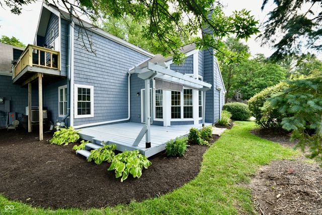 7802 Harbour, Indianapolis, IN 46240